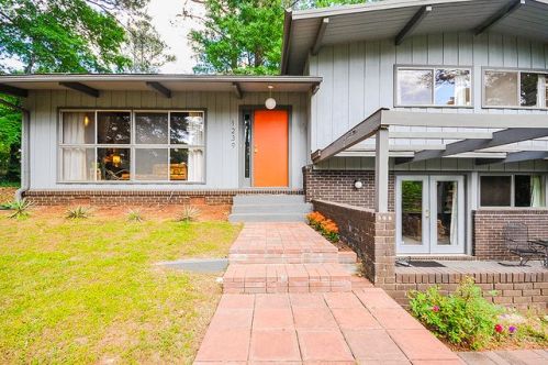 1239 Cedar Park Cir, Stone Mountain, GA 30083-1863