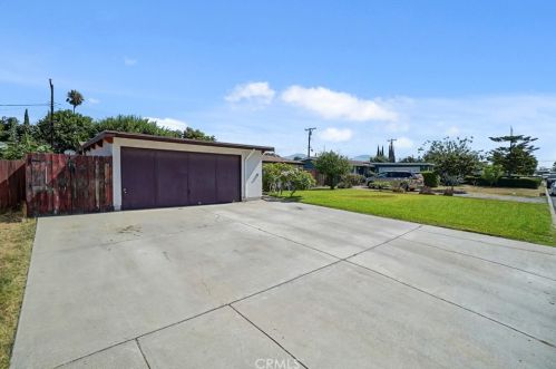 237 Devanah St, Covina, CA 91722-1621