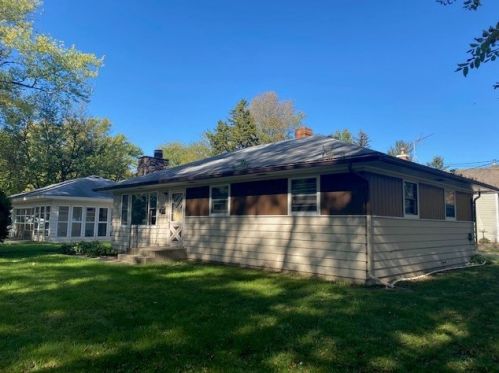 314 3rd St, Bull Valley, IL 60098-2373
