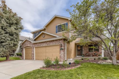 5060 Olathe Cir, Denver, CO 80015-4180