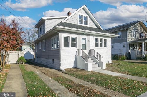 33 Oswego Ave, Camden, NJ 08106-1913