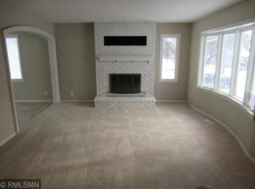 991 Farrington St, Saint Paul MN  55117-5119 exterior