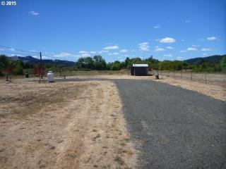 405 Plat I Rd, Sutherlin, OR 97479-9775