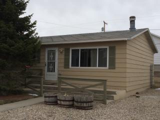 422 Davis St, Rawlins WY  82301-6402 exterior