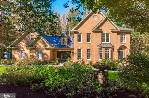 918 Malvern Hill Dr, Davidsonville, MD 21035-1242