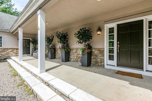 4 Windermere Way, Princeton, NJ 08540-7553