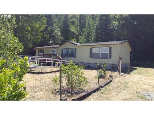 343 Elst Ln, Glendale, OR 97442-9726