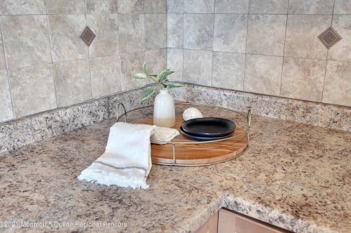 1415 Asbury Ave, Tinton Falls NJ 07712-5701 exterior