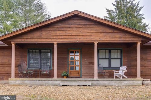 424 Macbeth Dr, Charles Town, WV 25414-4719