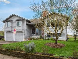 1201 Jacquelin Dr, Beaverton, OR 97123-5254