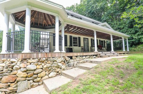 25 Hope Hill Rd, Derry, NH 03038-7255