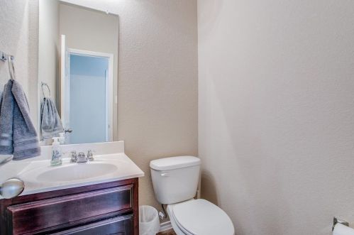 4105 Tiburon St, Fort Worth TX  76106-2609 exterior