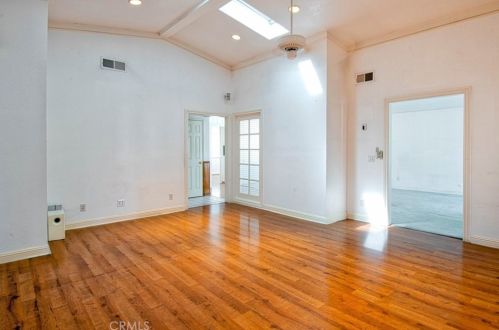 513 Royal St, Anaheim CA  92806-3235 exterior
