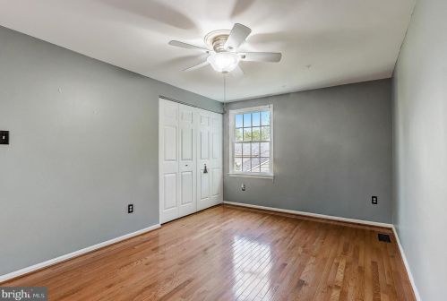 5724 Brothers Partnership Ct, Columbia MD  21045-2601 exterior