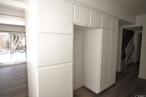 900 Spruce St, Riverside CA  92507-2503 exterior