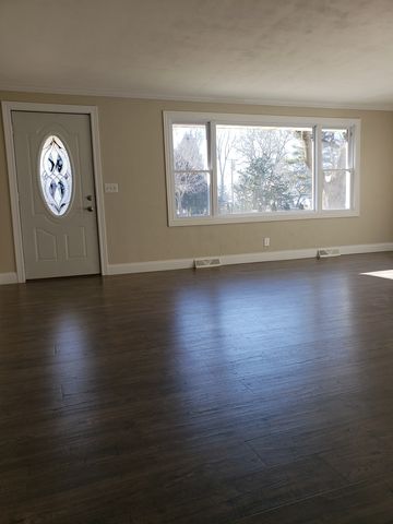 1116 Lee Ave, Mayfair, IL 61550-2872