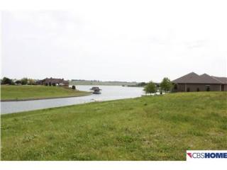 17808 Island Cir, Bennington, NE 68007-5721