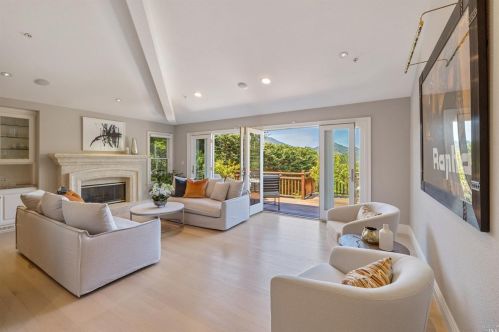 122 Neider Ln, Mill Valley, CA 94941-2474