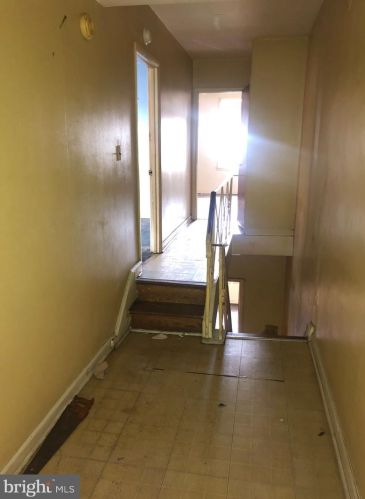 1814 22nd St, Philadelphia PA 19140-4703 exterior