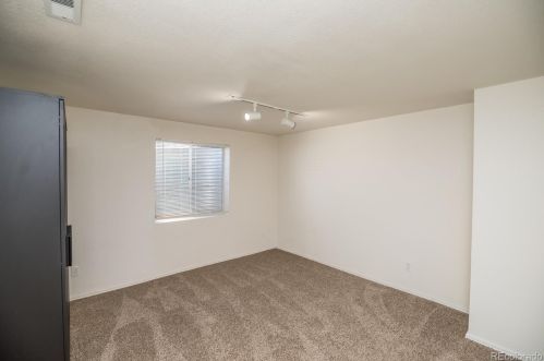 18202 Nassau Dr, Denver CO 80013-3346 exterior