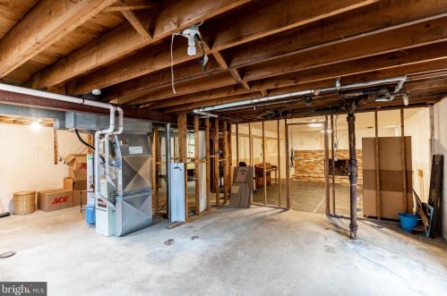 11407 Newport Ml Rd, Silver Spring MD exterior