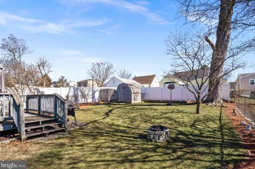 216 Churchill Ave, Trenton NJ 08610-3504 exterior