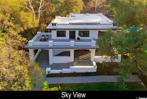 1616 Wabasso Way, Glendale CA  91208-2441 exterior