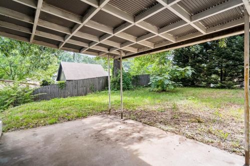 1753 Ellen St, Atlanta GA  30318-2711 exterior