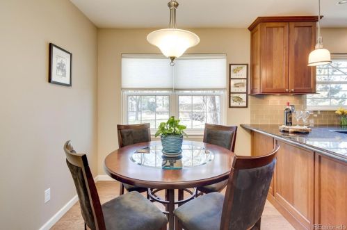 7162 Poplar St, Englewood CO  80112-1636 exterior