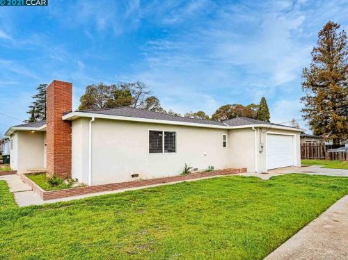1000 Poplar St, Valley Home, CA 95361-3438