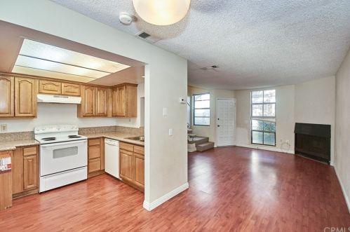 1476 Everton Pl, Riverside CA  92507-4439 exterior