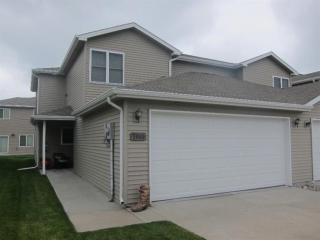 3611 Mclaughlin Dr, Lincoln, NE 68516-7749