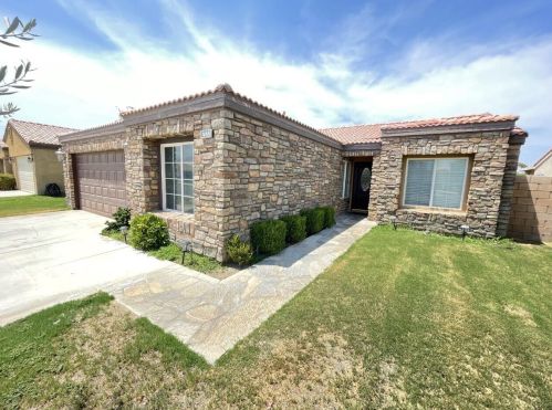 82222 Pinyon Ave, Indio, CA 92201-6831