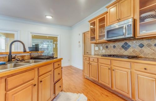 321 Mansfield Way, Stockbridge GA  30281-1579 exterior