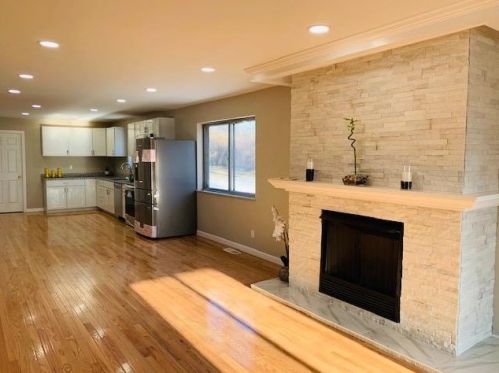 11828 Glenfalls Ct, Cincinnati, OH 45246-2102
