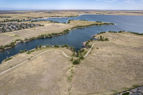 27553 Euclid Dr, Aurora CO 80016 exterior