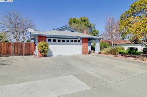 1733 Carnation Cir, Livermore, CA 94551-6703