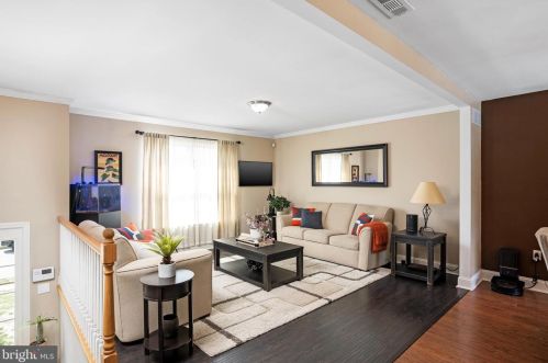 80 Clearview Ave, Trenton NJ  08619-1217 exterior