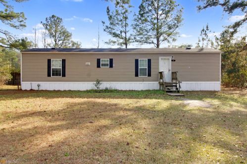 4 Talmadge Dr, Rincon, GA 31326-9792