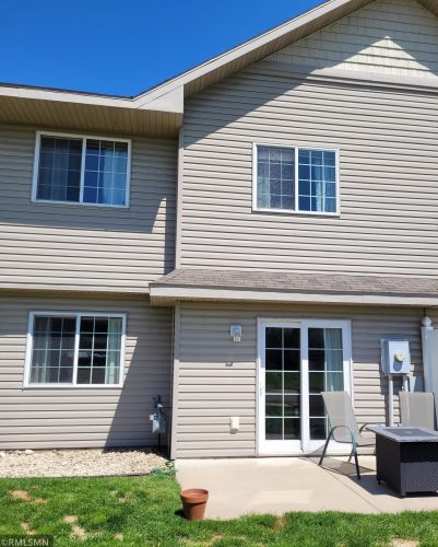 2435 41st Ave, Saint Cloud, MN 56301-8936