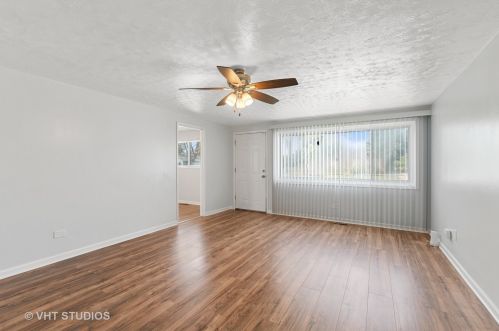 3223 Nelson Ave, Robbins IL  60472-2221 exterior