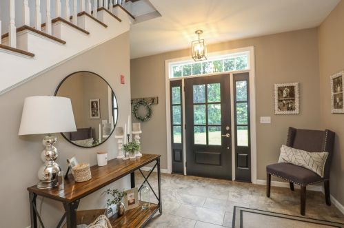 56 Floyd Rd, Derry, NH 03038-4713