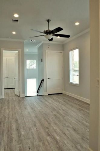 713 Grainger St, Fort Worth TX  76104-3261 exterior