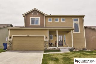 4515 Waterford Ave, Bellevue, NE 68133