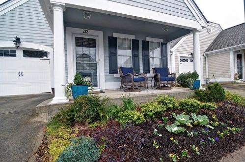 218 Rose Cottage Dr, Holly Springs, GA 30189-7426