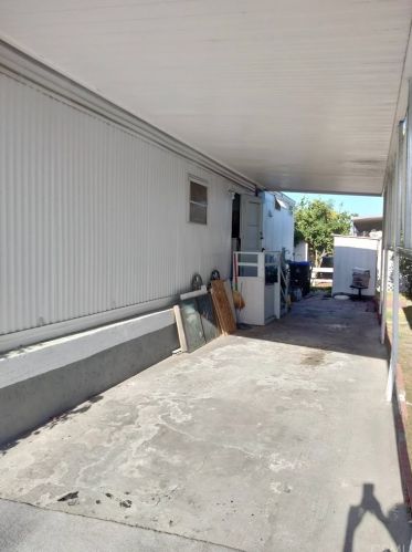 3929 5th St, Santa Ana CA  92703-3225 exterior