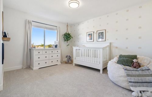 1938 White Birch Dr, Vista CA  92081-7316 exterior