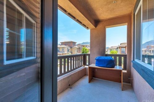44880 Poppy Ridge Dr, Temecula, CA 92592-4179