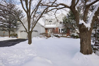 28 Brady Rd, Red Bank, NJ 07702