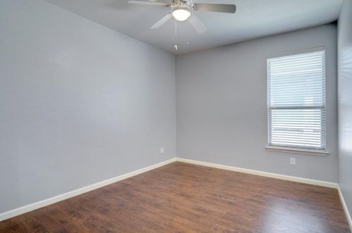 5829 Arena Cir, Fort Worth TX  76179-2369 exterior